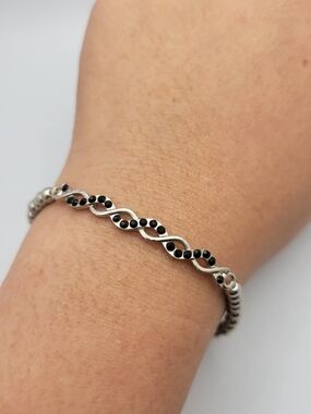 Silver-tone Black Stone Twist Bracelet - Women Jewelry